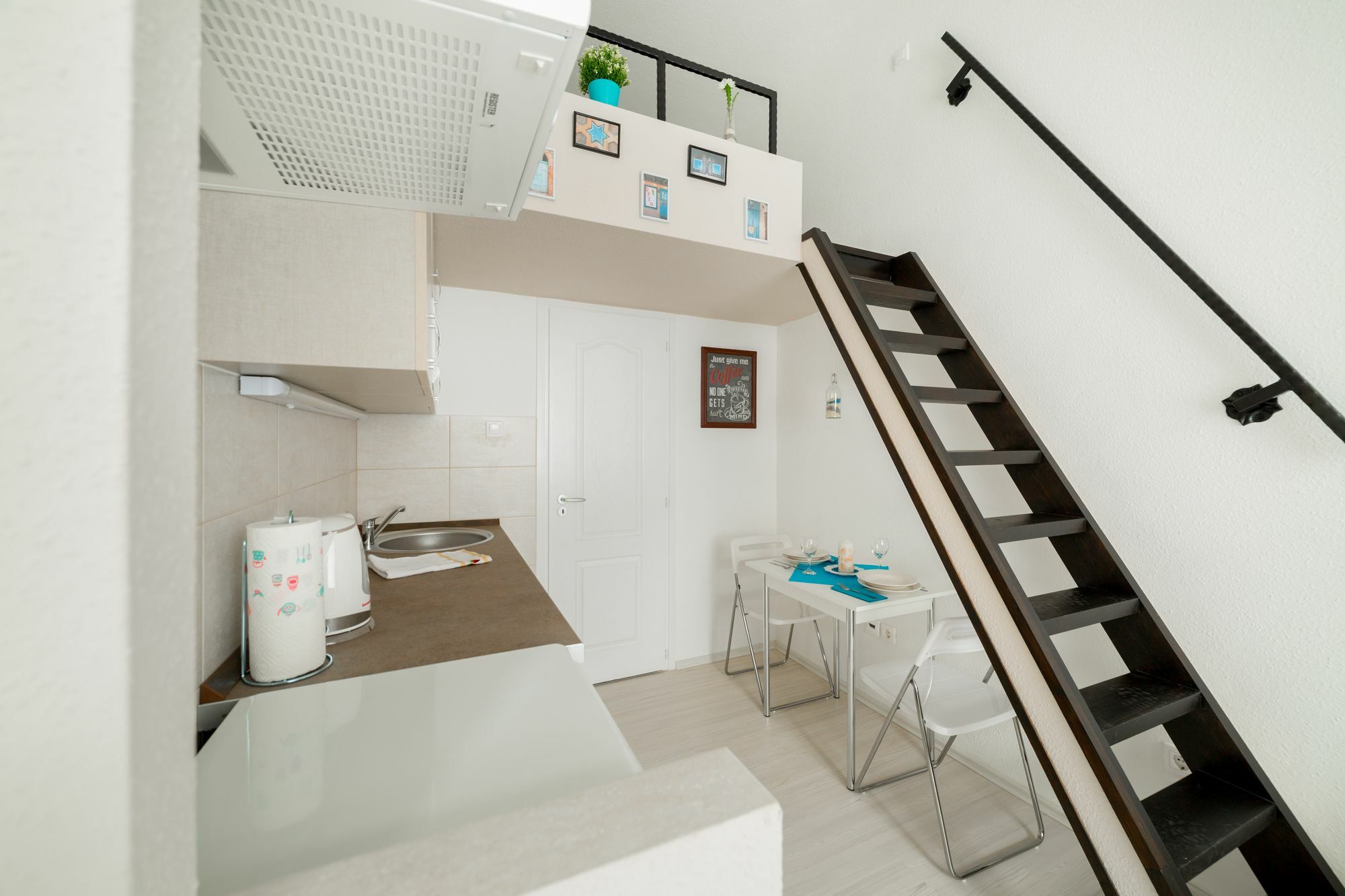 Bpm-Little Nest In Central Budapest Eksteriør bilde